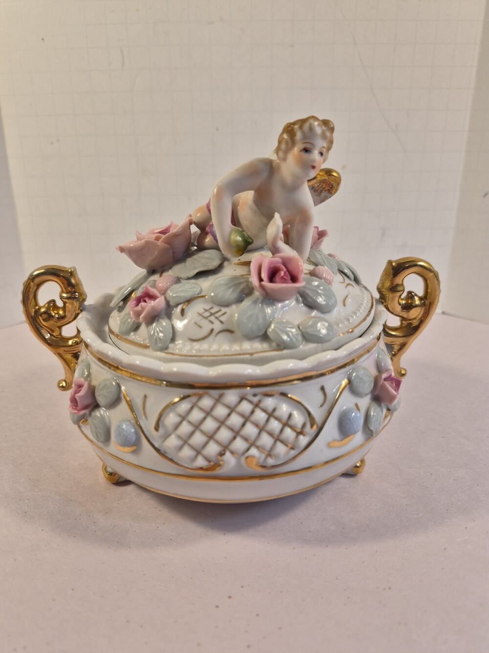 Vtg Cherub Porcelain Trinket/Jewelry Box Dish UCAGCO Japan Handpainted 1940/1950